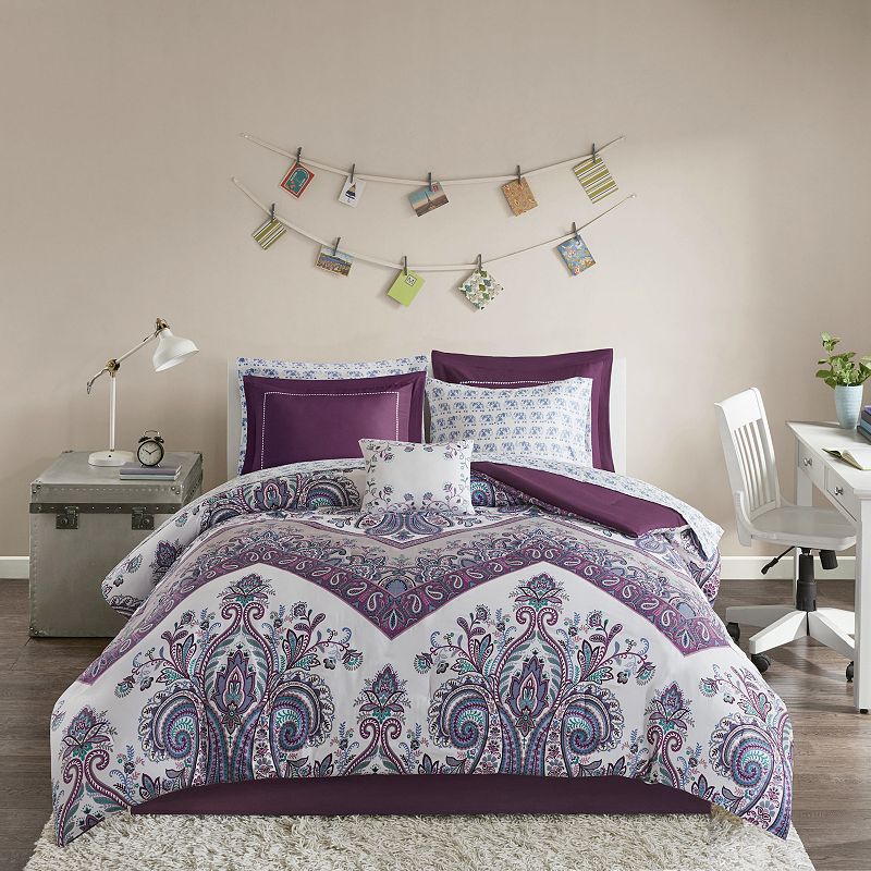 Intelligent Design Layne Boho Comforter Set with Sheets and Throw Pillow