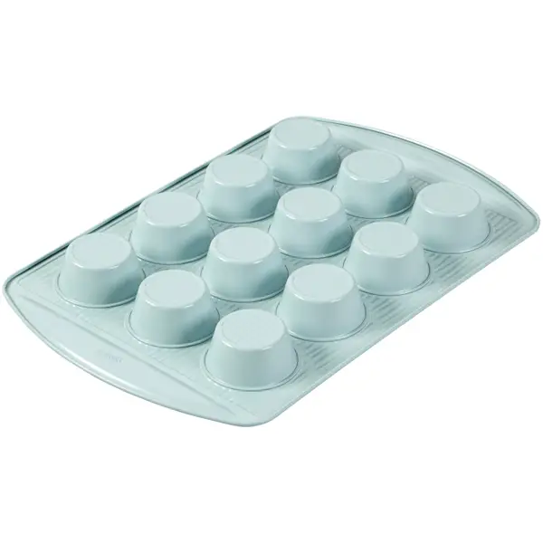 Wilton Texturra 12 Cup Muffin Pan