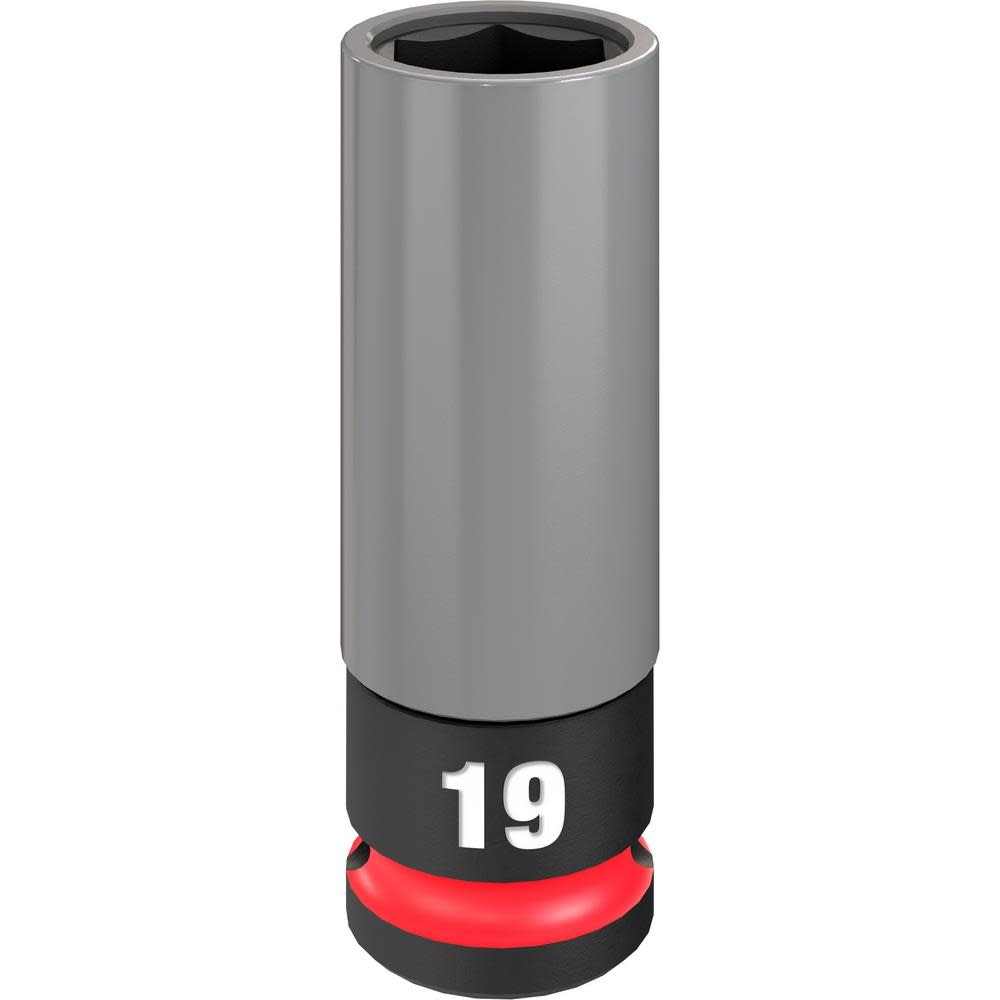 Milwaukee SHOCKWAVE Impact Duty Socket 1/2 Drive 19MM Metric Lug Nut Wheel 49-66-7804 from Milwaukee