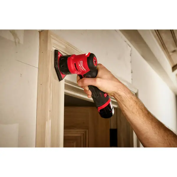 Milwaukee M12 FUEL Orbital Detail Sander