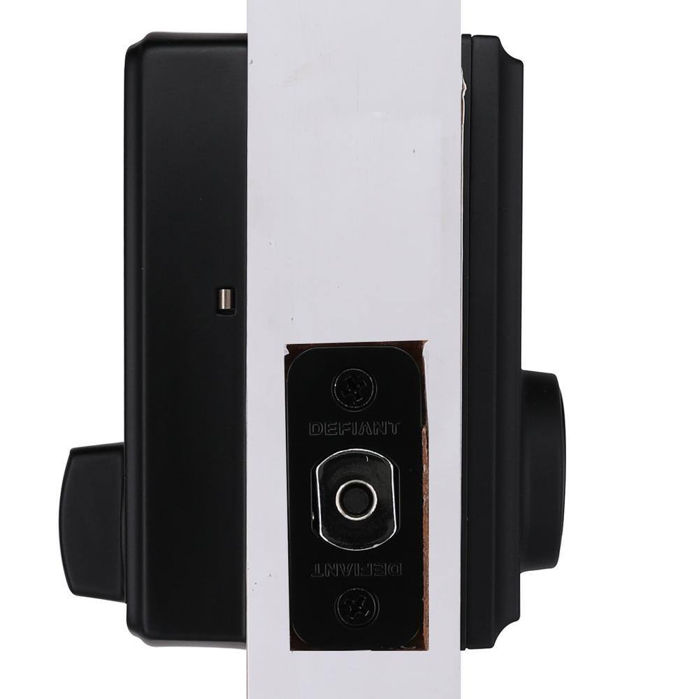 Defiant Square Matte Black Electronic Single Cylinder Touchpad Deadbolt 32GC2X9D01AA