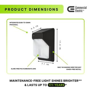 Commercial Electric 150W Equivalent Integrated LED Bronze Outdoor Vertical Wall Pack Over Door Light 3000 Lumens PRWX30-V-PC-4K-BZ