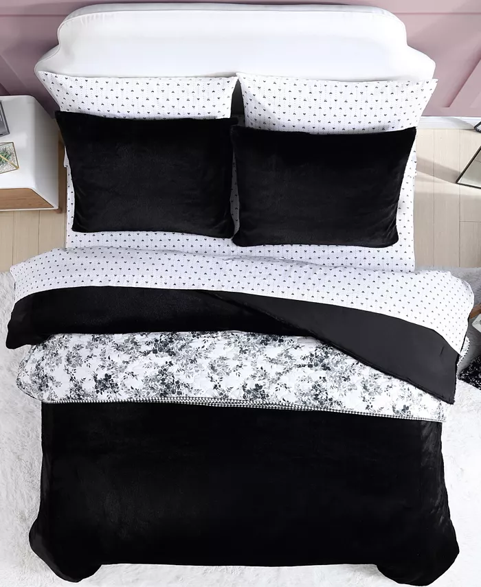 Betsey Johnson Solid Black Faux Fur 2 Piece Duvet Cover Set， Twin