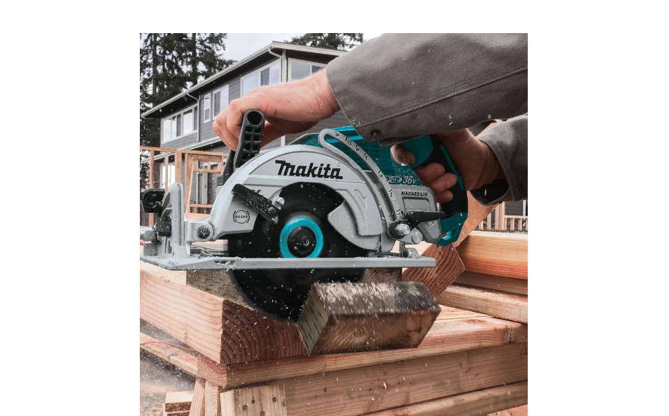 Makita XSR01Z 18-Volt X2 LXT (36-Volt) Brushless Cordless Rear Handle 7.25 in. Circular Saw (Tool-Only) with B61656 Bonus 7.25 in. Saw Blade