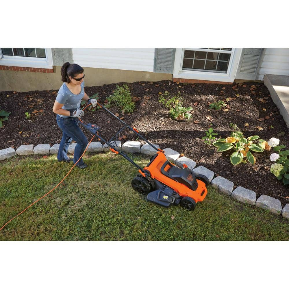 BLACK+DECKER 20 in. 13 AMP Corded Electric Walk Behind Push Lawn Mower MM2000