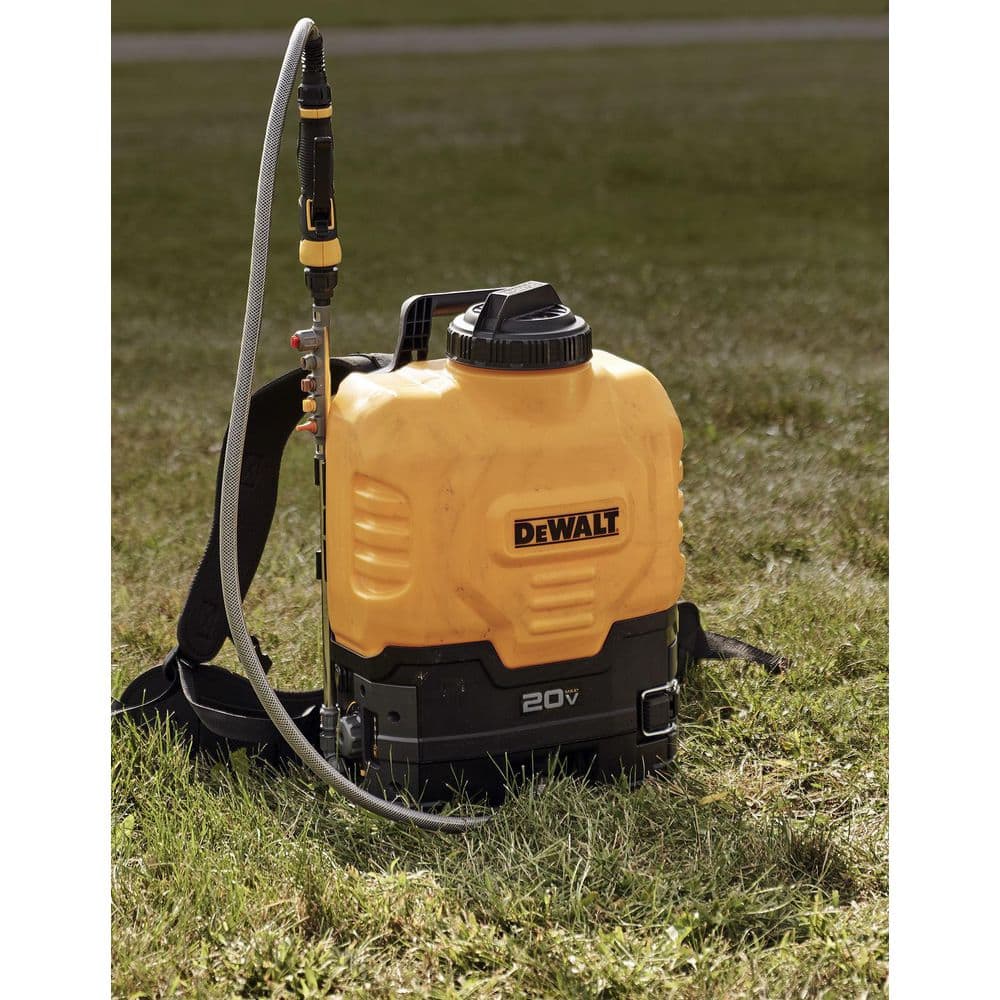 DEWALT Lithium-Ion Powered Battery Backpack Sprayer DXSP190681