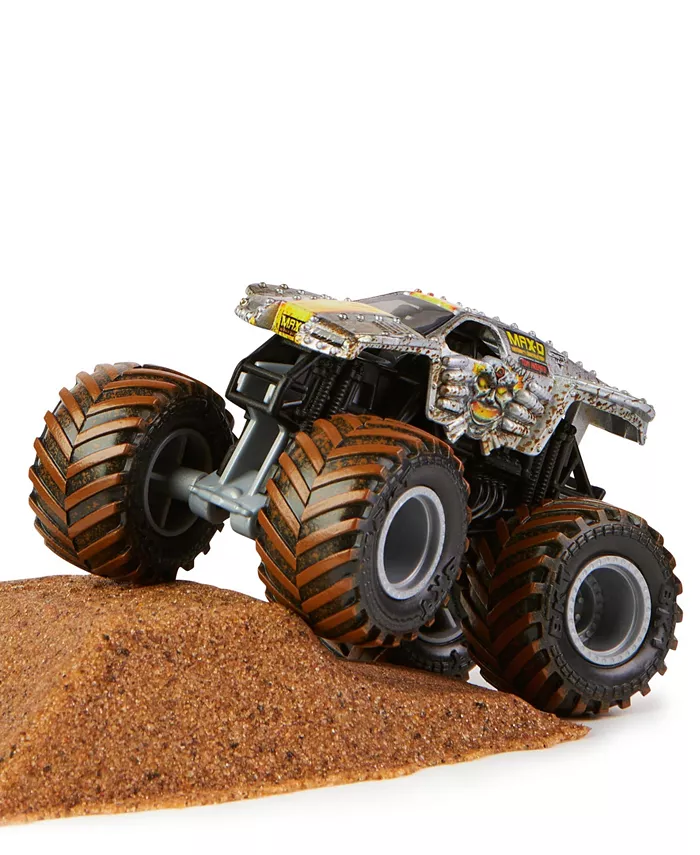 Monster Jam  Max D Kintic Dirt Sarter Set