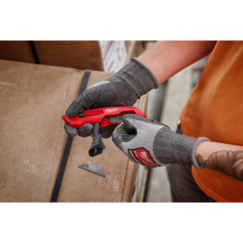 Milwaukee Side Sliding Utility Knife 48-22-1515 from Milwaukee