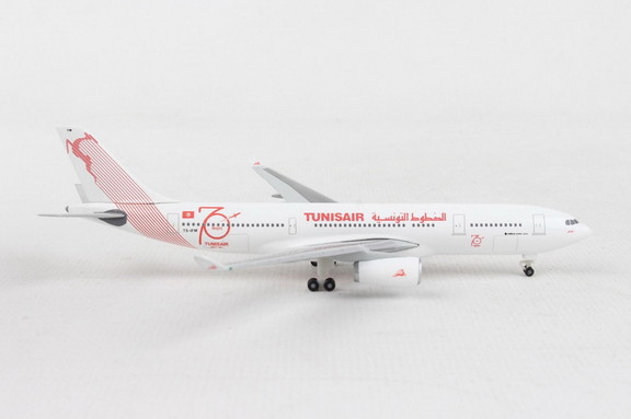 Herpa Tunisair A330 200 1/500  HE534659