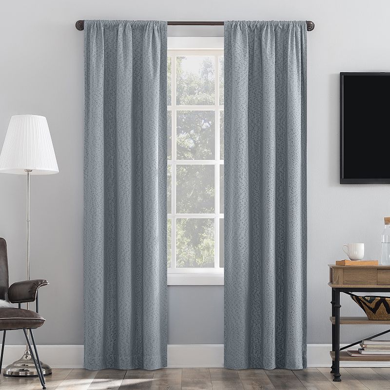 Sun Zero 2-Pack Laurent 100% Blackout Boucle Texture Rod Pocket Window Curtain