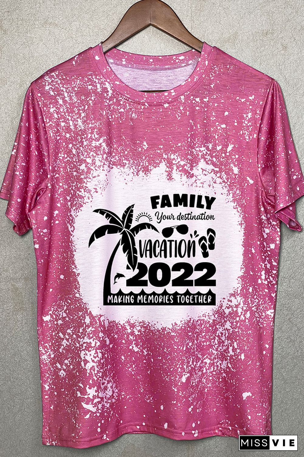 Family Vacation 2022 Graphic Tee Wholesale