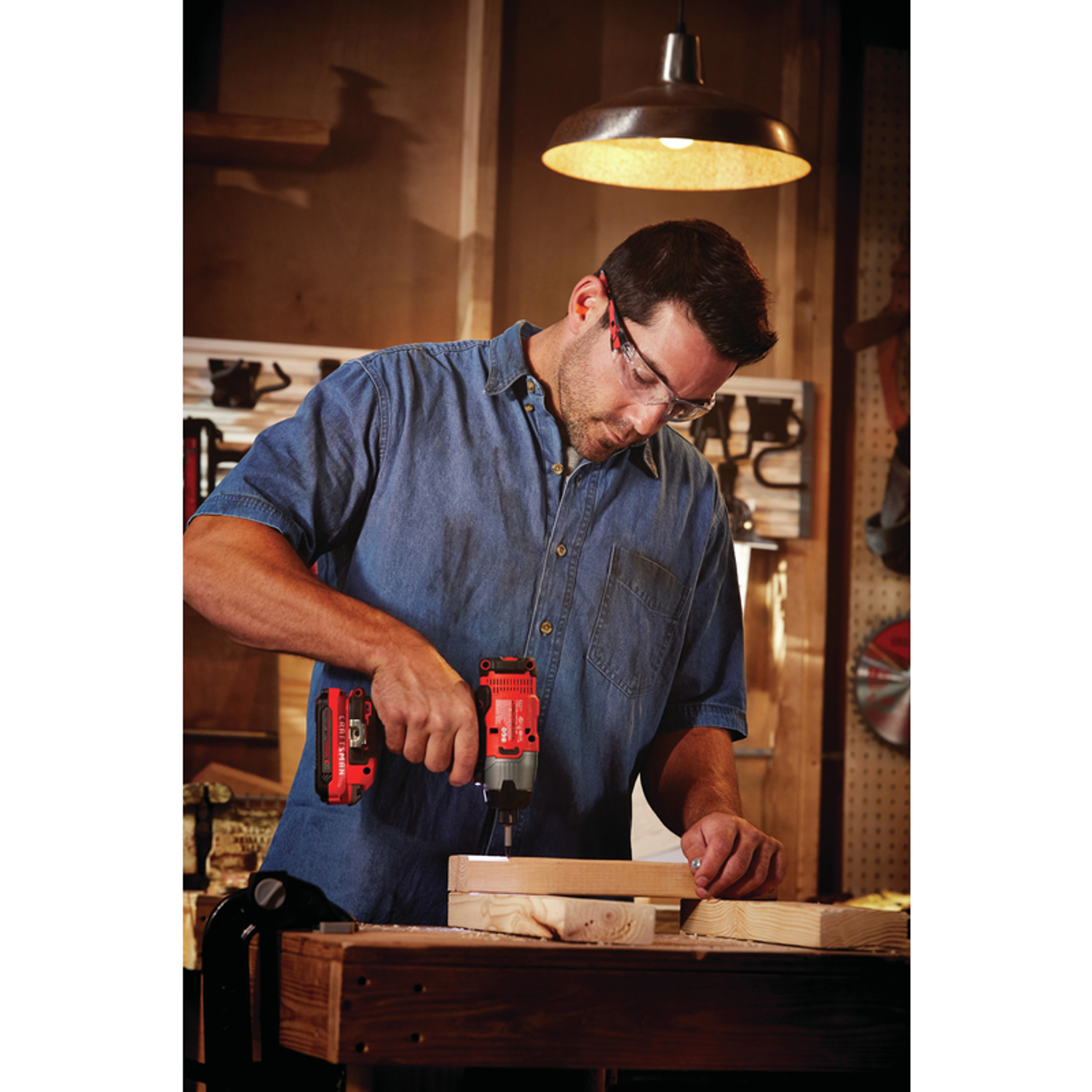 Craftsman V20 1/4 in. Cordless Brushed Impact Driver Kit (Battery \u0026 Charger)