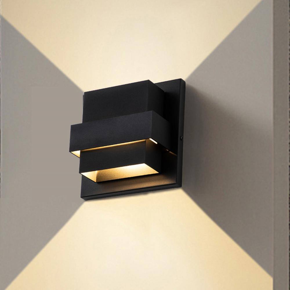 Laplusbelle 2-Light Matte Black Aluminum LED Wall Lantern Sconce LA2142-W