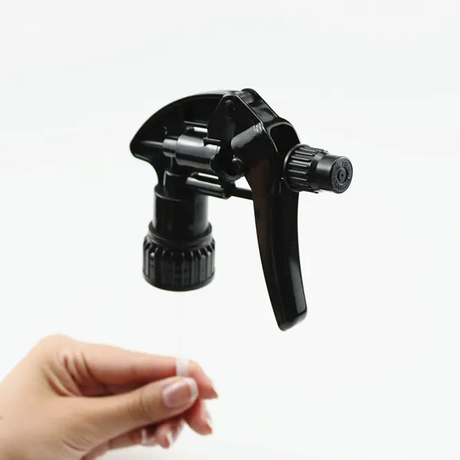 Wholesale Hot Selling Factory Customized 28/400  Black Trigger Sprayer D Type Plastic chemical resistant Trigger Sprayer