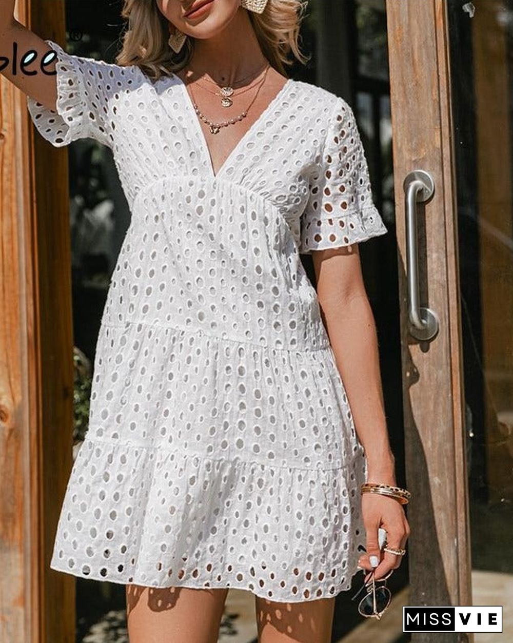 Sexy V-Neck Lace Stitching White Dress Summer New Short-Sleeve Solid Women Dress Casual Fashion Boho A-Line Dress