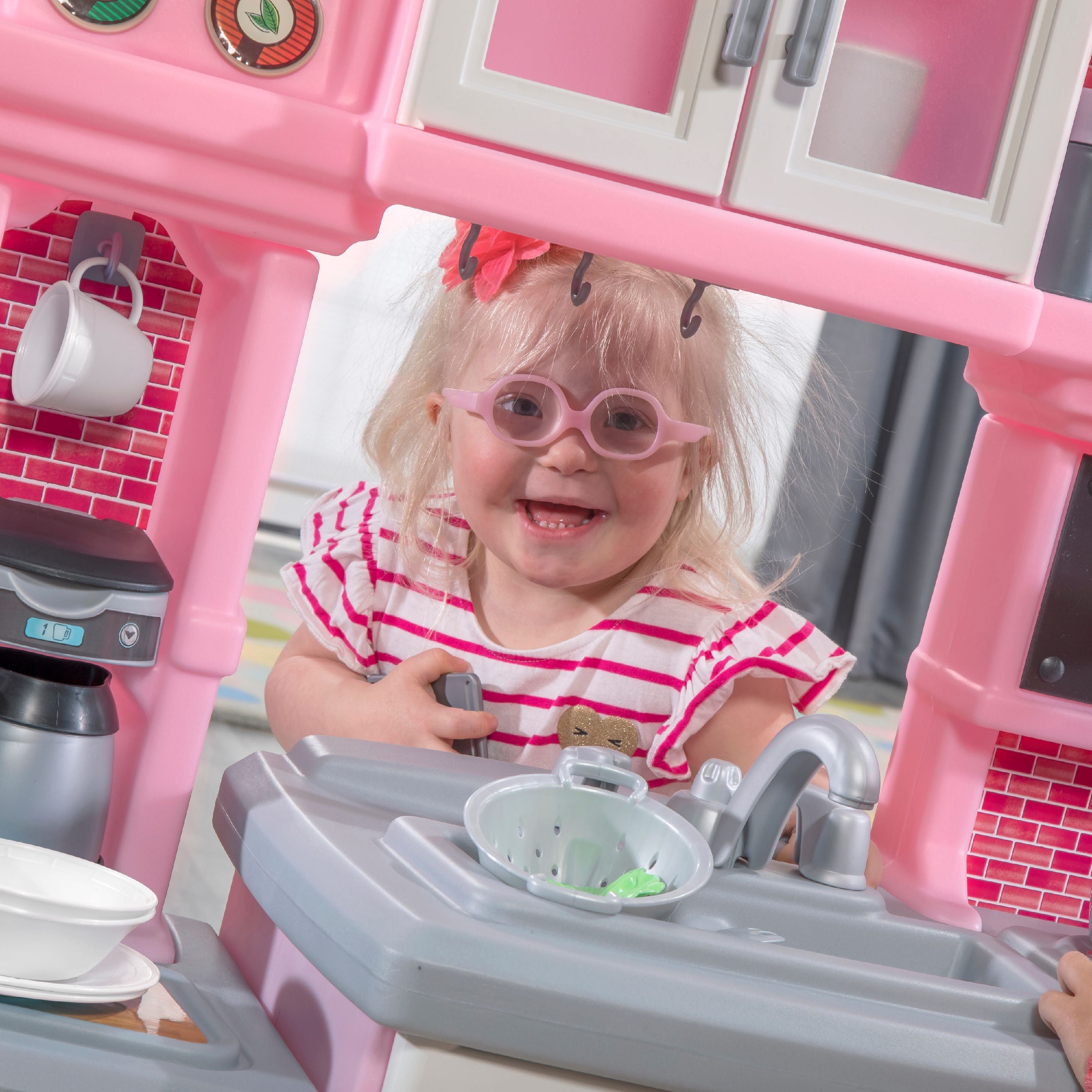 Step2 Great Gourmet Play Kitchen with Storage Bins and Accessory Play Set - Pink