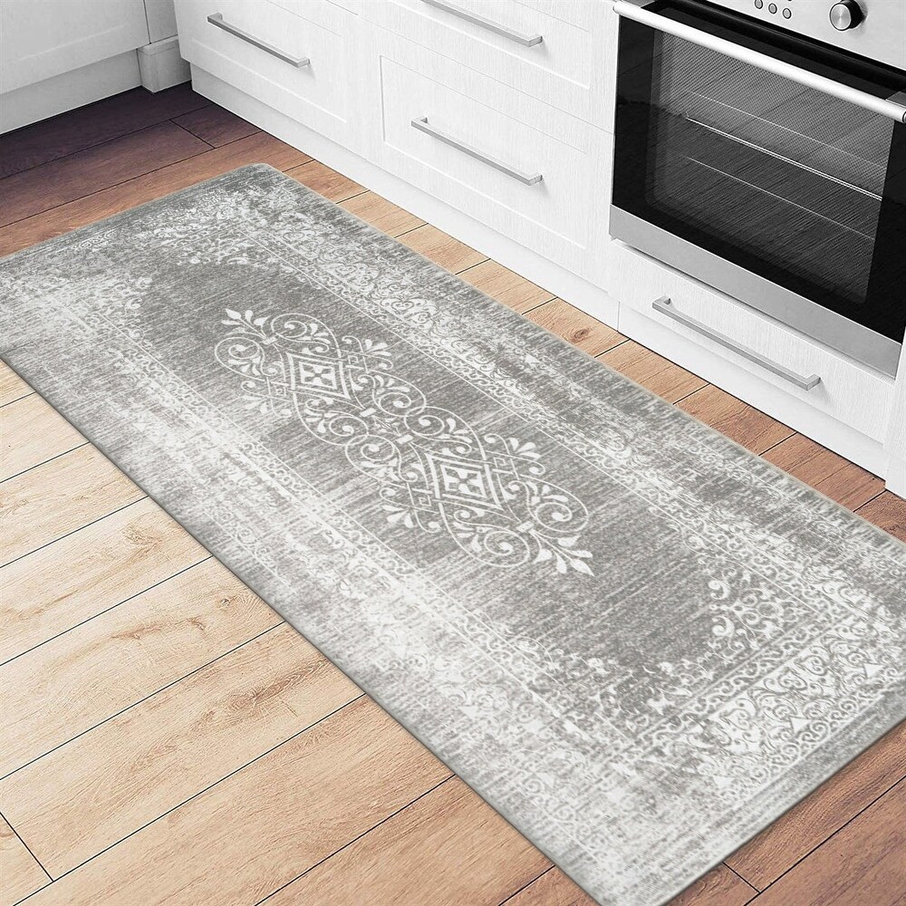 World Rug Gallery Distressed Traditional Vintage Design Anti Fatigue Standing Mat