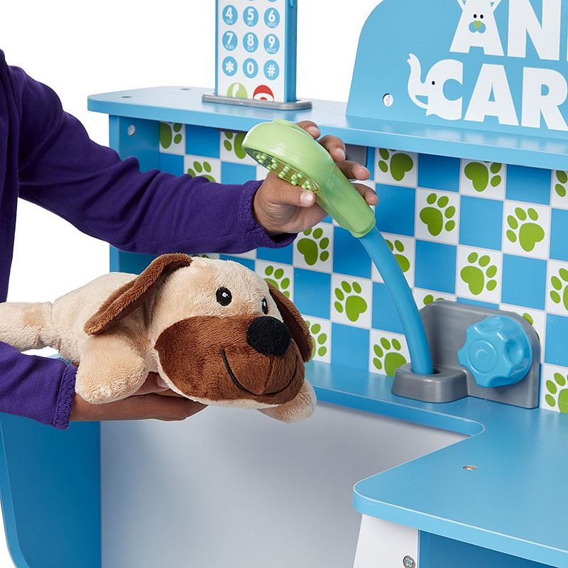 Melissa and Doug Animal Care Veterinarian and Groomer Wooden Activity Center