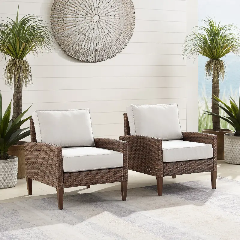 Capella Brown Wicker Patio Armchairs， Set of 2