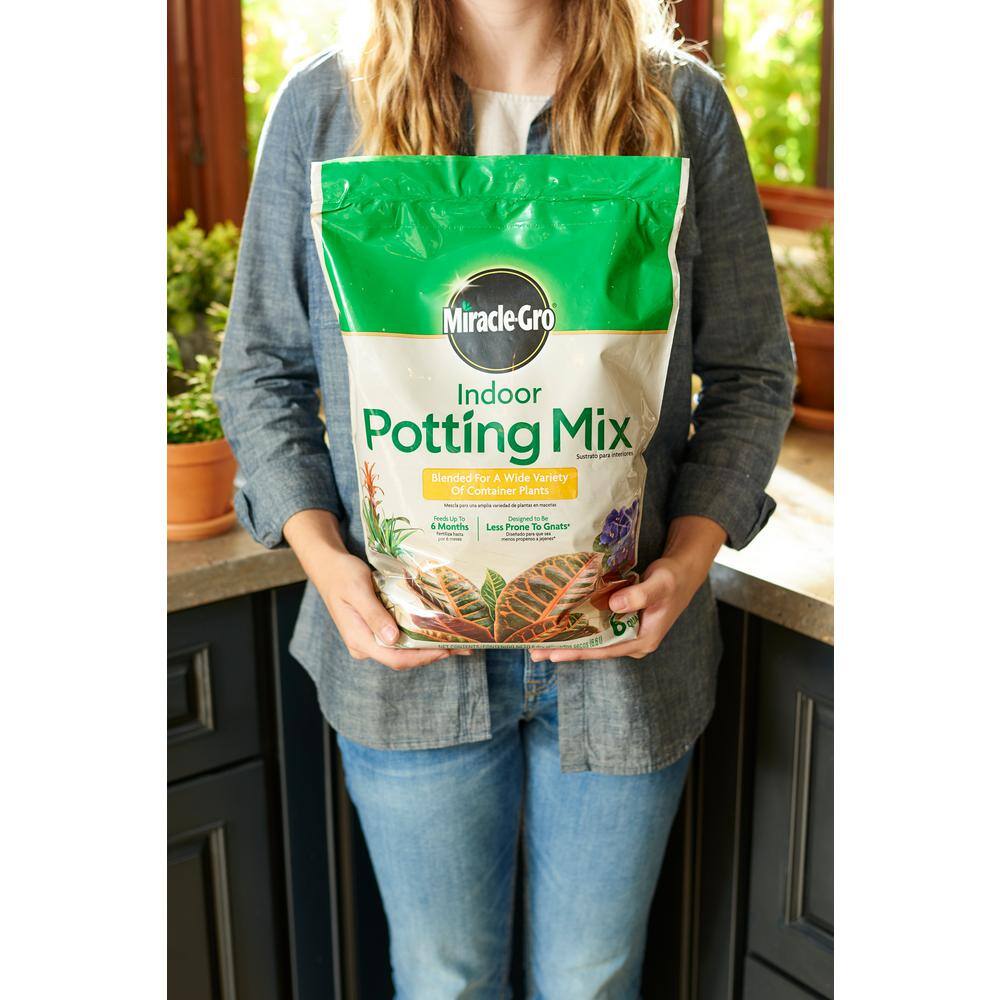 Miracle-Gro 6 qt. Indoor Potting Mix 72776430