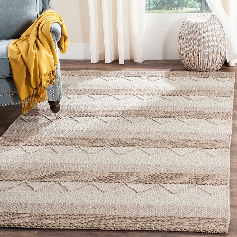 Safavieh Natura Bennett Striped Rug