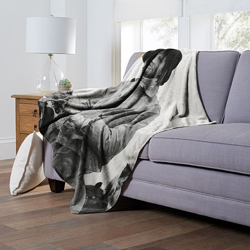 Yellowstone?Kayce Dutton Silk Touch Throw Blanket