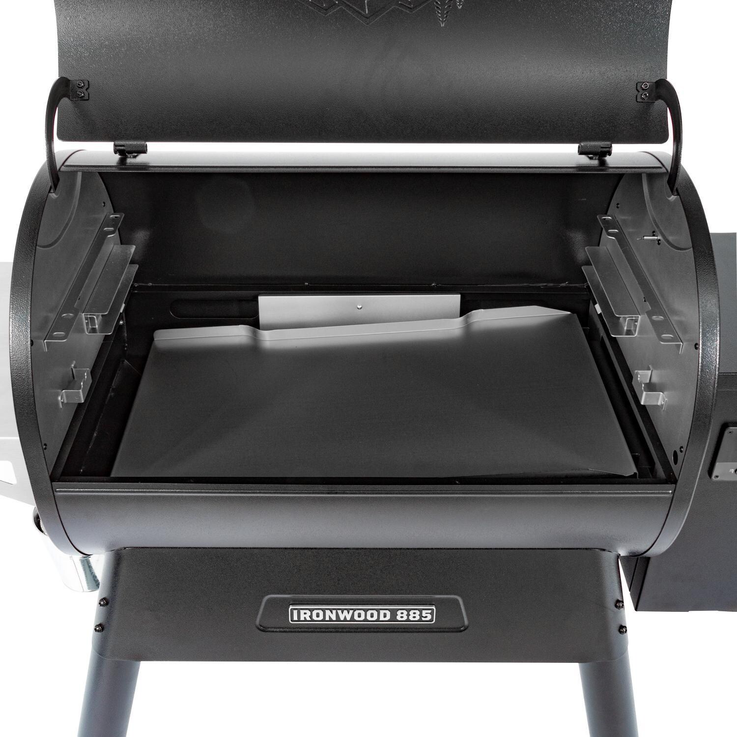 Traeger Ironwood 885 Grill w/ WiFi | TFB89BLF