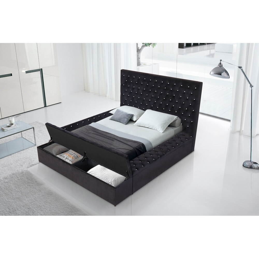 Titanic Furniture Folier Black Velvet Tufted Storage Bed with Faux Diamonds