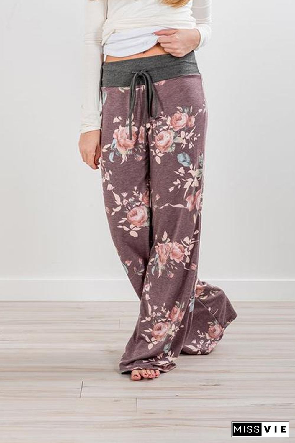 Fashion Loose Belt Camouflage Print Pants