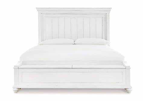 Kanwyn California King Panel Bed