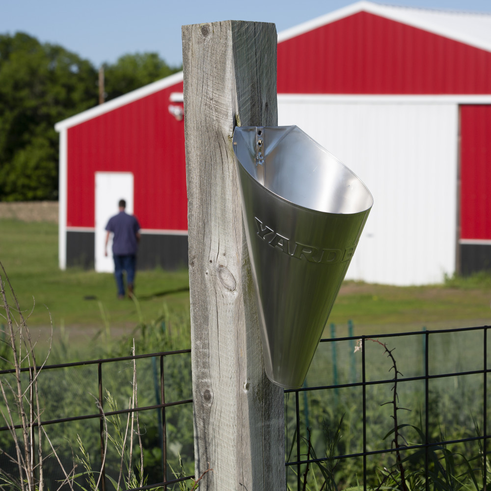 Large Restraining Cone ;