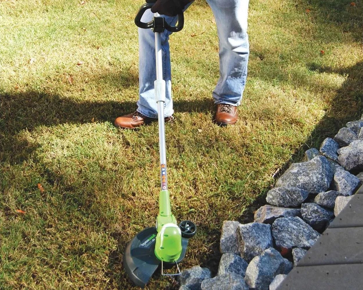 40V 13-Inch Cordless String Trimmer/ Edger | Greenworks Tools