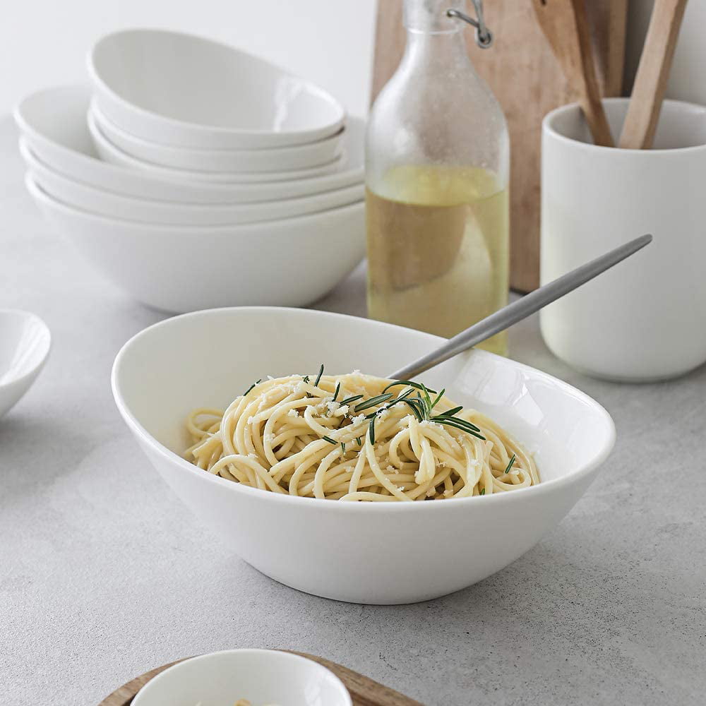 DOWAN 9 Porcelain Serving Bowls， Large Serving Dishes， 36 Ounce for Salads， Side Dishes， Pasta， Oval Shape， Microwave and Dishwasher Safe， Good Size for Dinner Parties， Set of 4， White