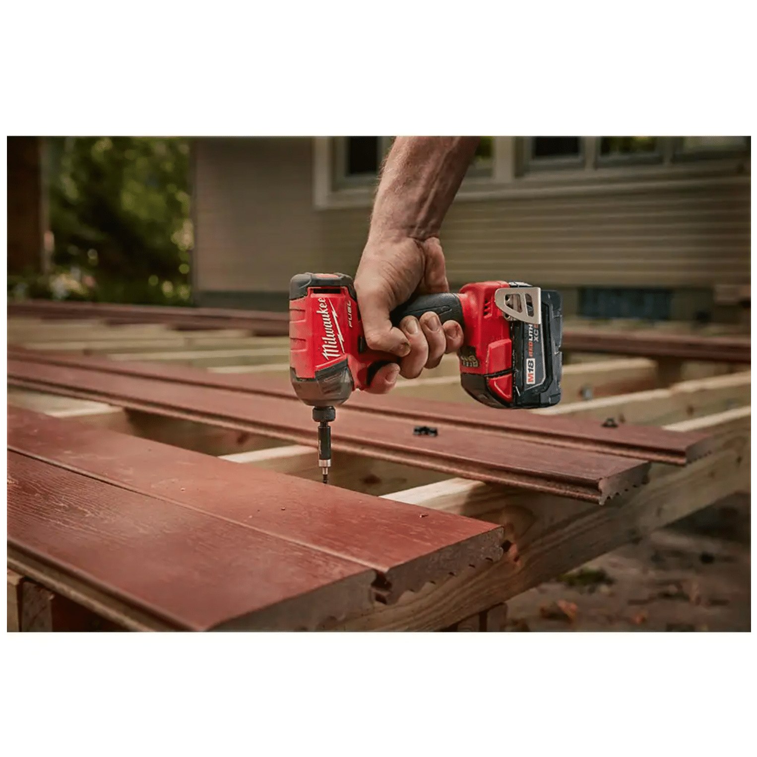 Milwaukee M18 Fuel Surge 18-Volt Lithium-Ion Brushless Cordless 1/4 in. Hex Impact Driver， Tool-Only (2760-20)