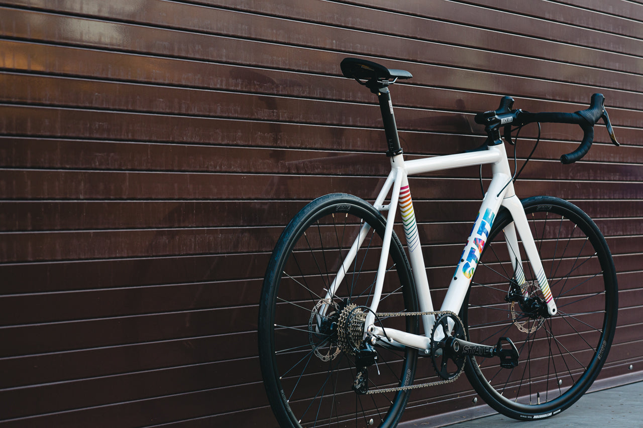 Undefeated Disc Road - Pearl / Tie-Dye