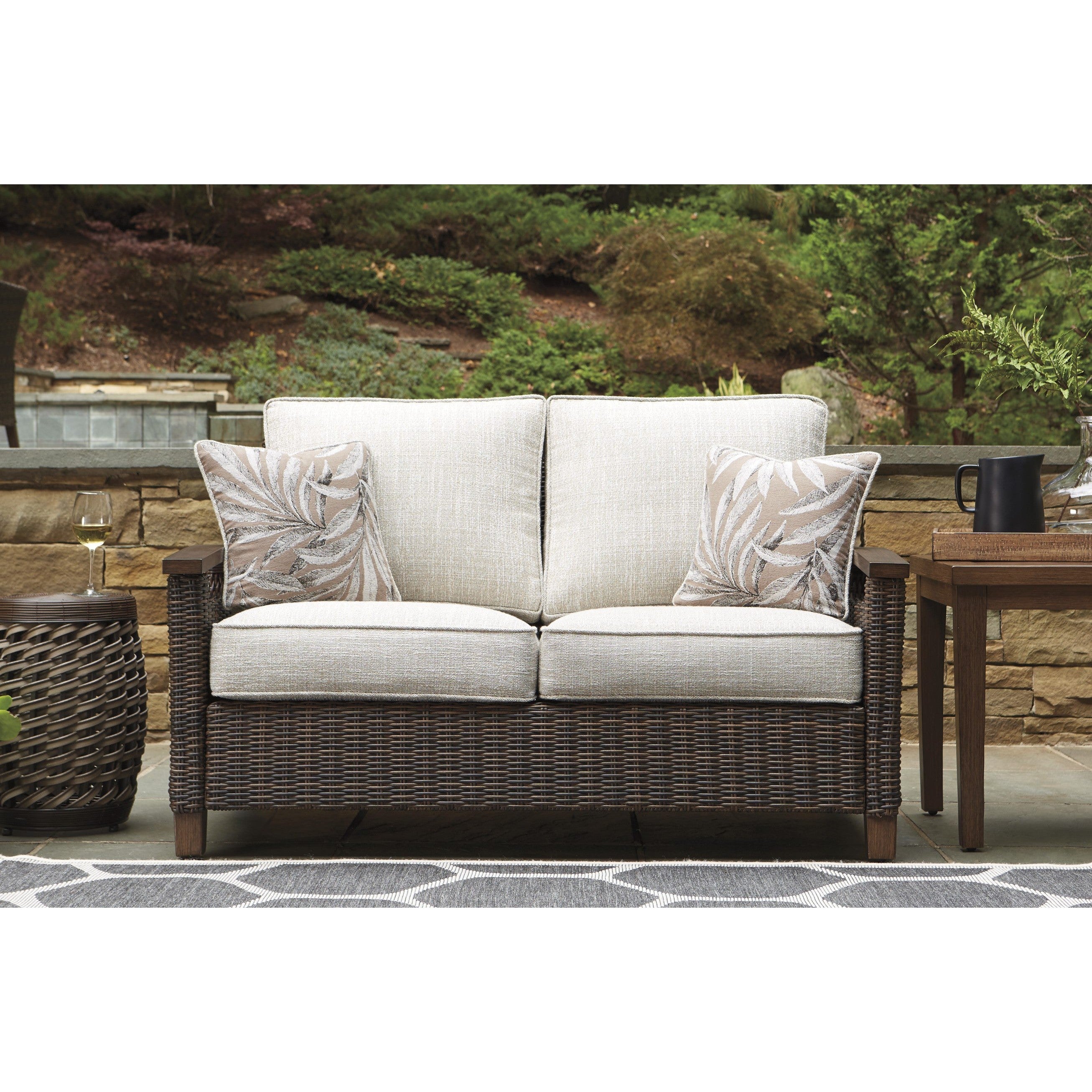 Sea Cliff Outdoor 59 Loveseat