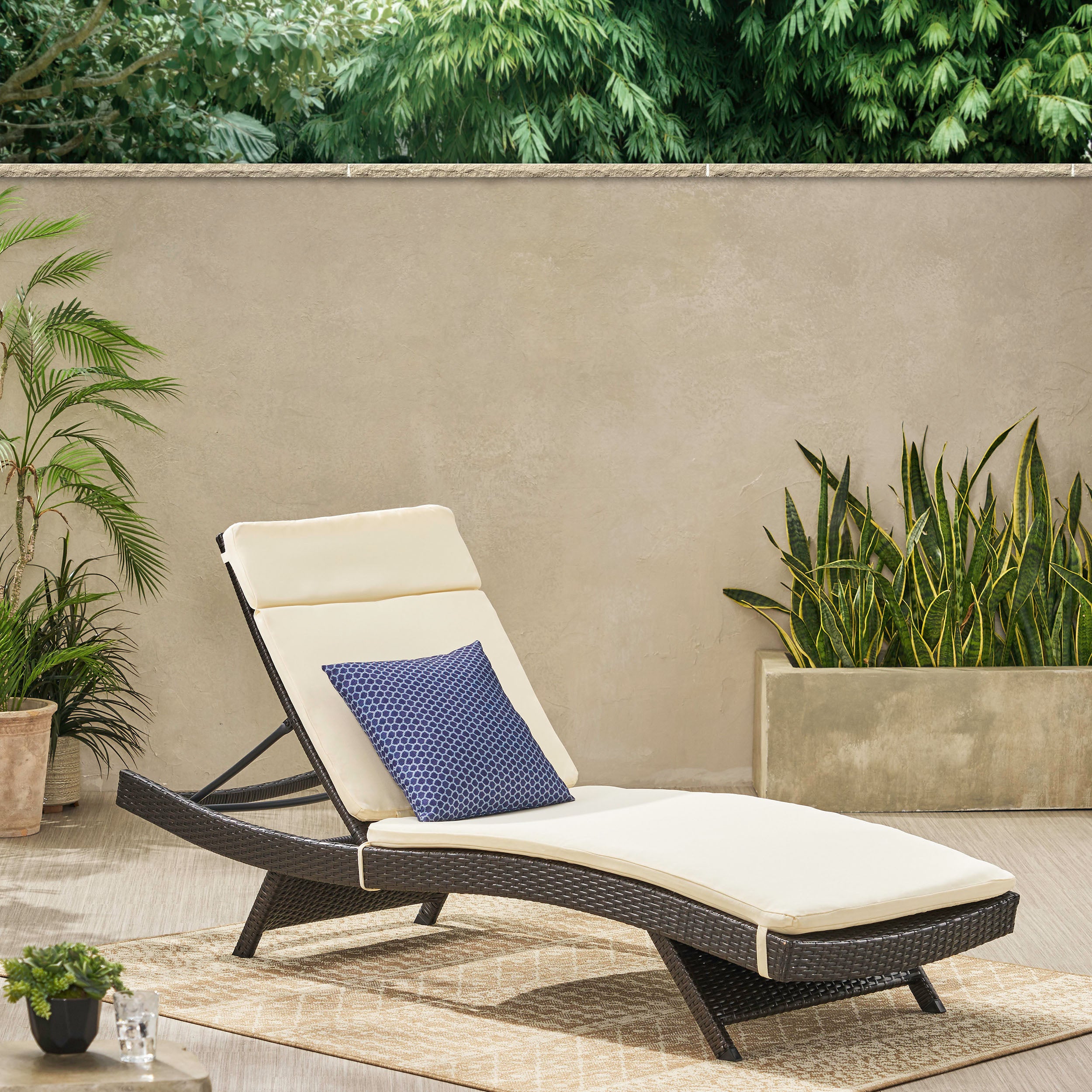 Lakeport Outdoor Adjustable Chaise Lounge Chair