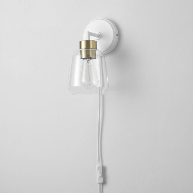 Novogratz X Globe Avery 1 light Matte White Plug in Or Hardwire Wall Sconce With Clear Glass Shade Globe Electric