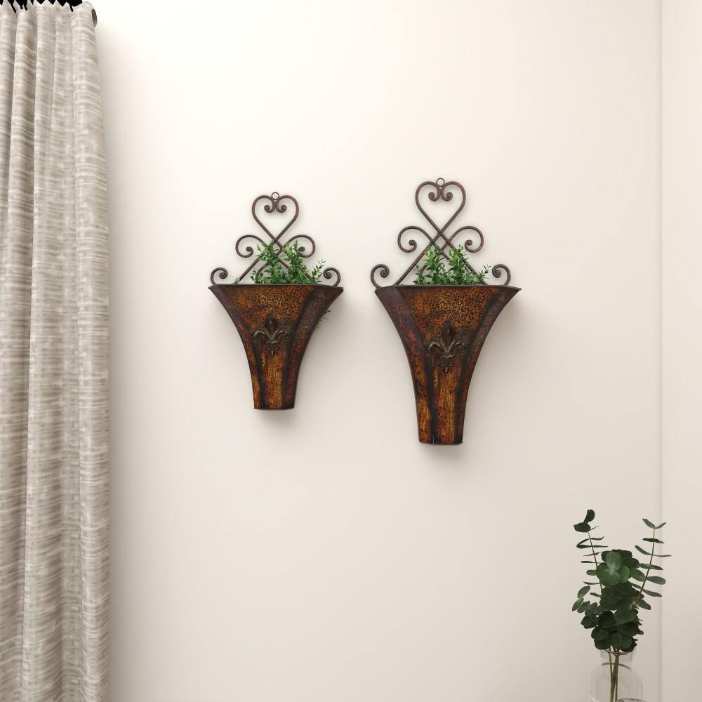 Litton Lane 18in. Medium Brown Metal Scroll Indoor Outdoor Hanging Wall Planter (2- Pack) 75727