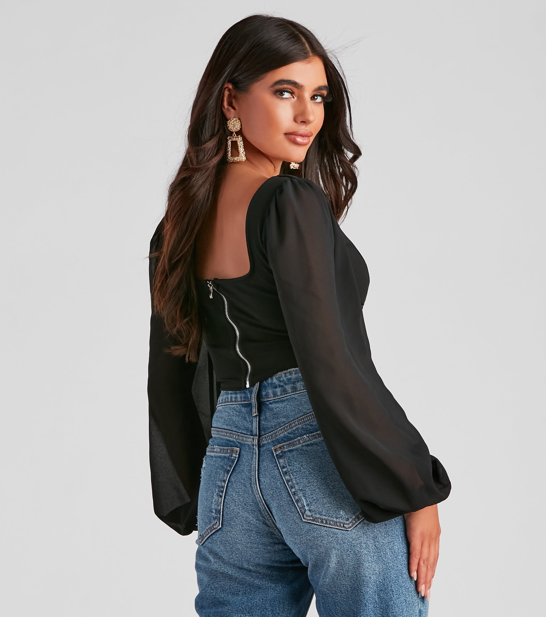 Chic Look Chiffon Sleeve Crop Top