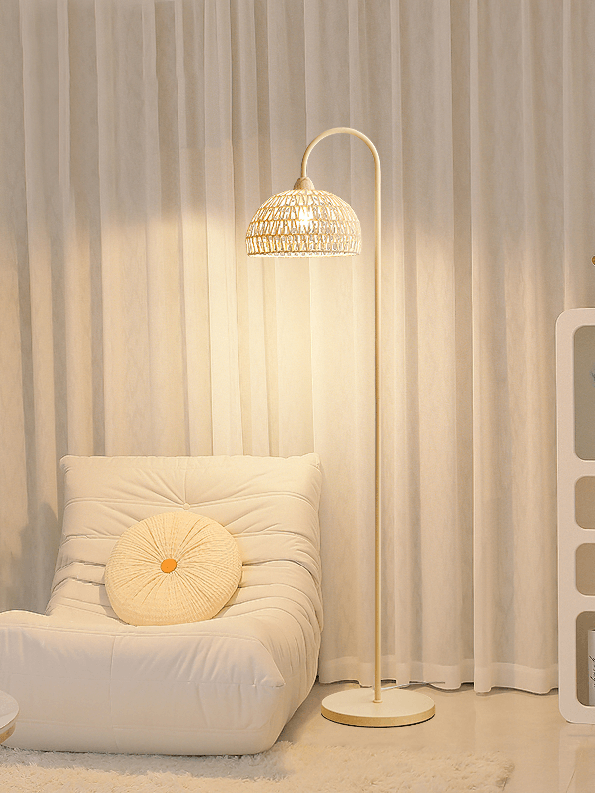 Rattan Arch Floor Lamp