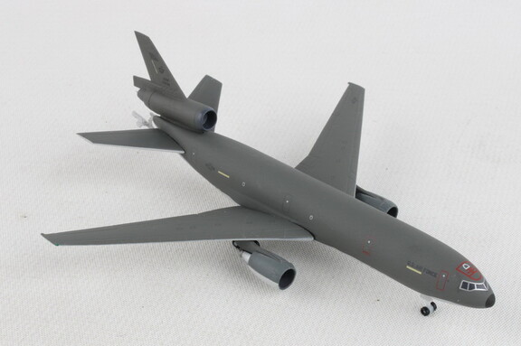 Herpa HE536479 USAF Kc 10A 1/500 Louisiana Yard Do...