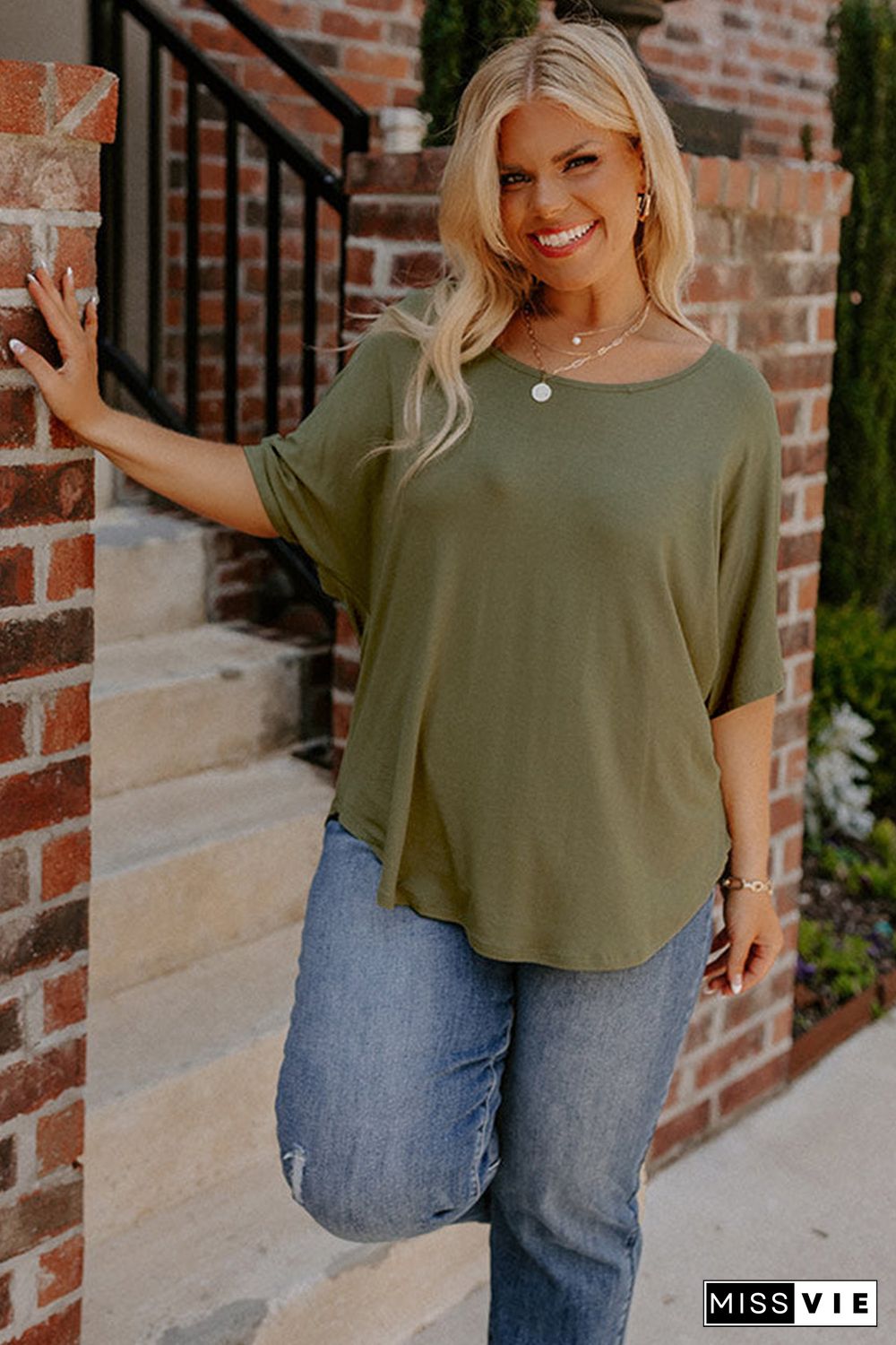 Green Plus Size Hollow-out Back Slouchy Tee