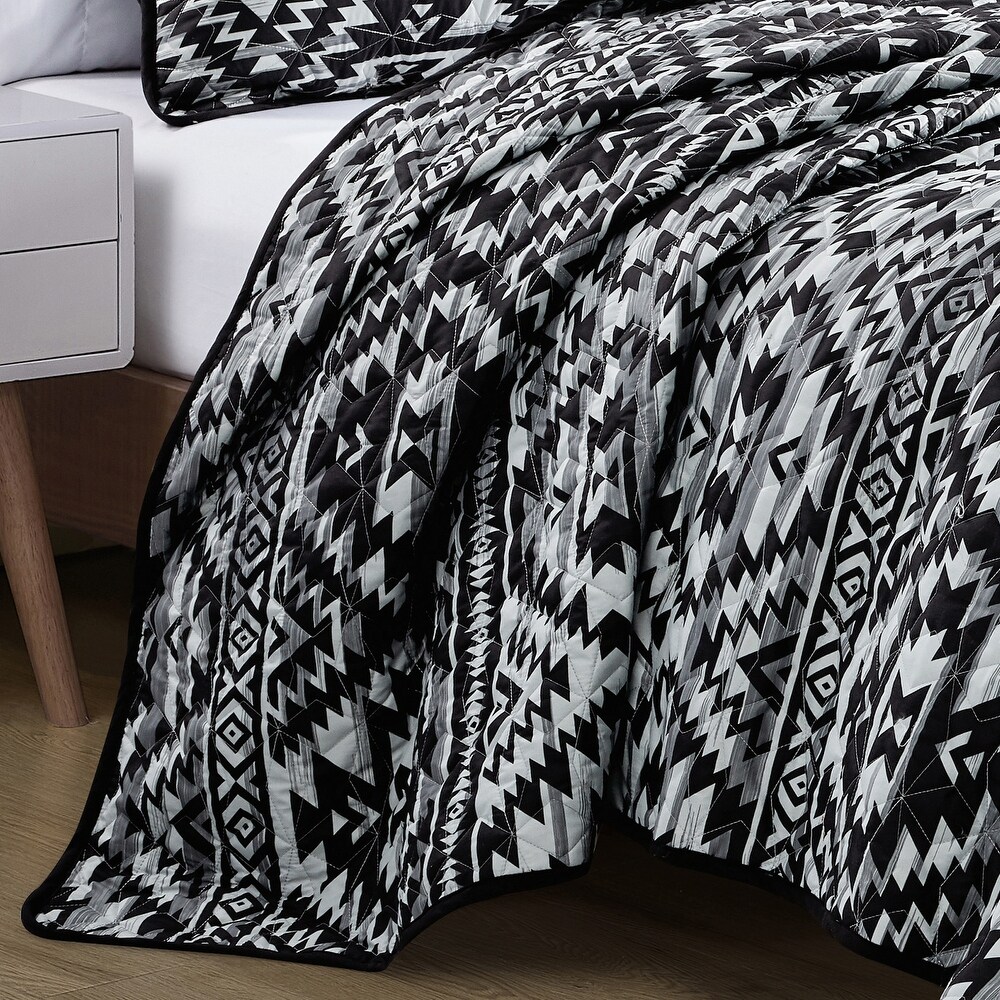 Raysa Luxury 3 Piece Bedspread