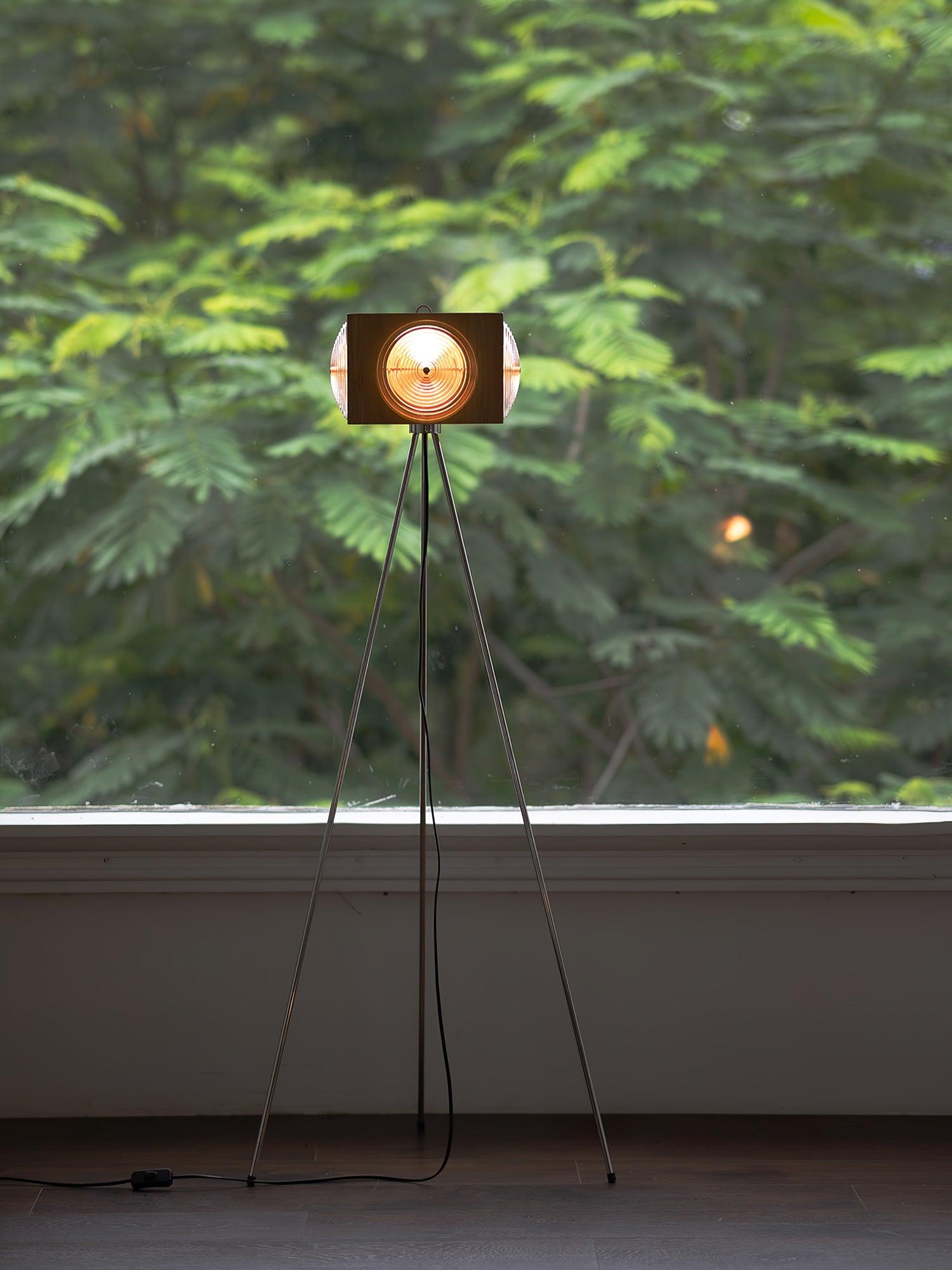 Retro Camera Focus Floor Lamp