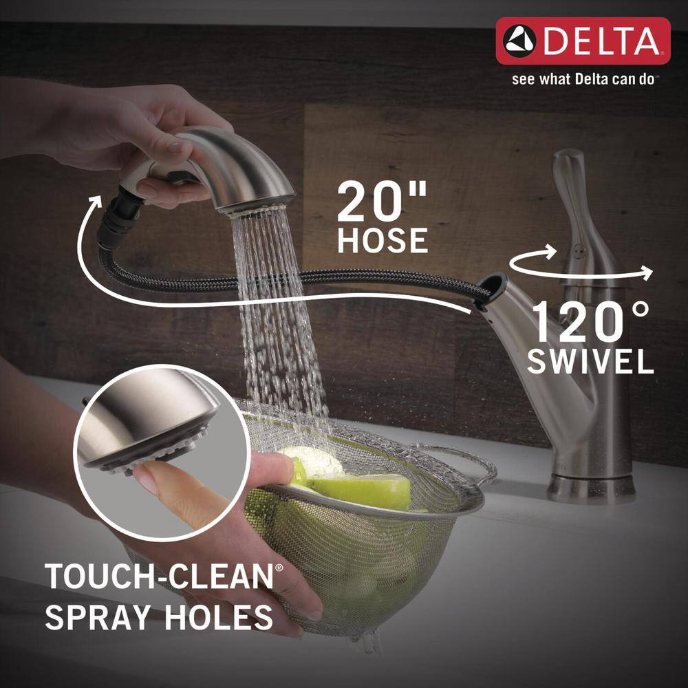 Delta Grant Single-Handle Pull-Out Sprayer Kitchen Faucet In Stainless 16953-SS-DST