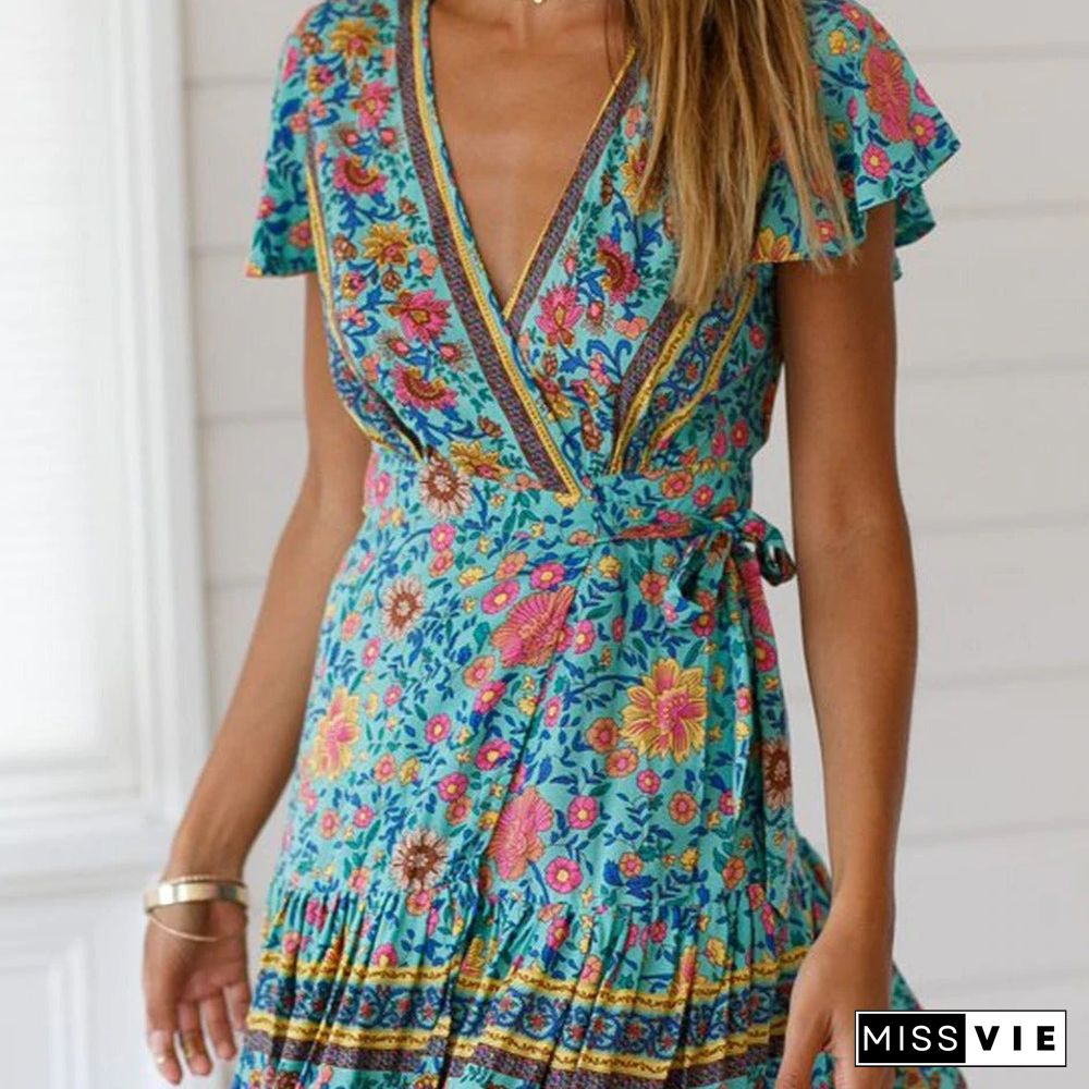 Holiday Style Short Sleeve Printed Dress