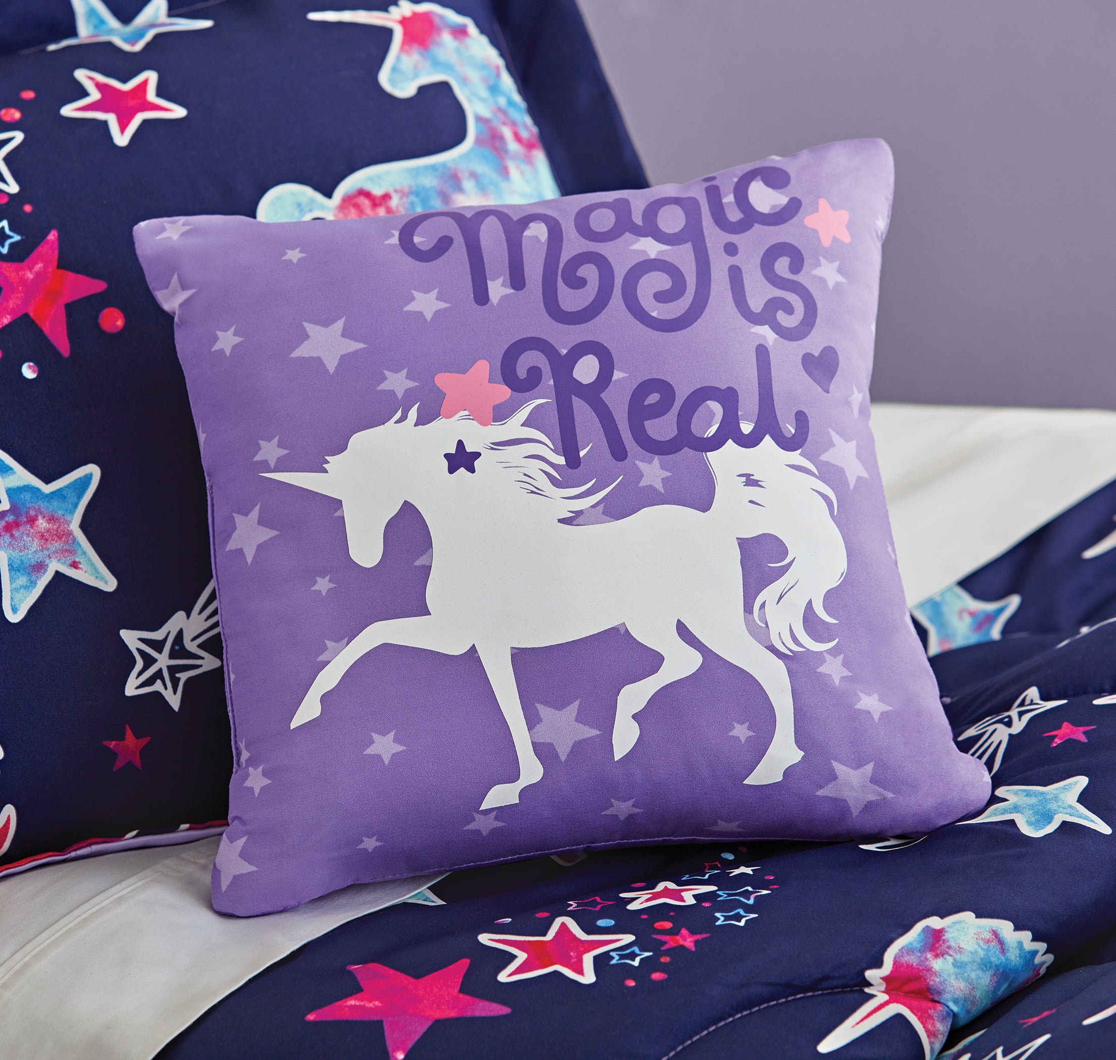 Your Zone Unicorn 5 Piece Glow In the Dark Comforter Set with Bonus String Light， Twin/Twin XL