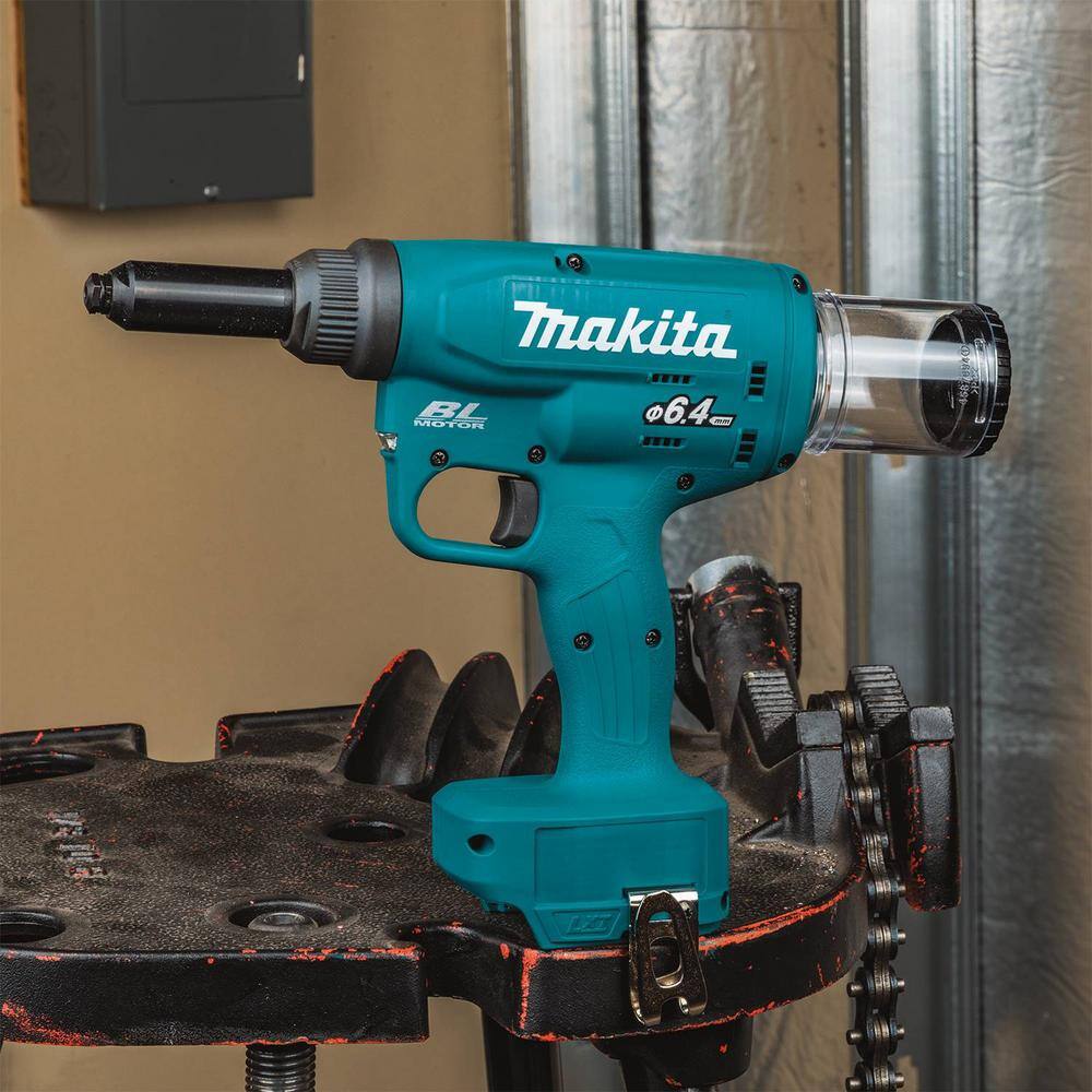 Makita 18V LXT Lithium-Ion Brushless Cordless Rivet Tool (Tool Only) XVR02Z