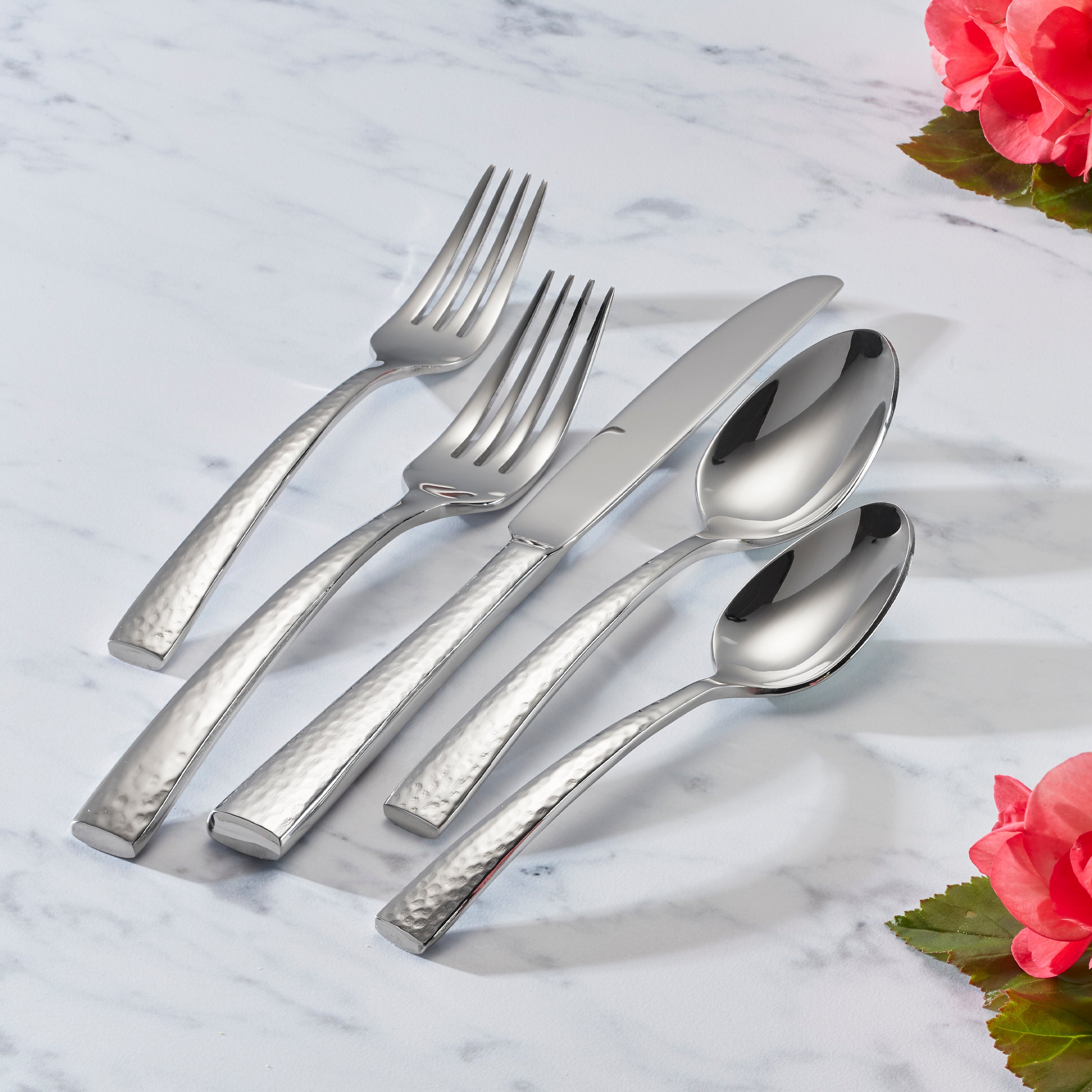 Cabria 20 Piece Fine Flatware Set